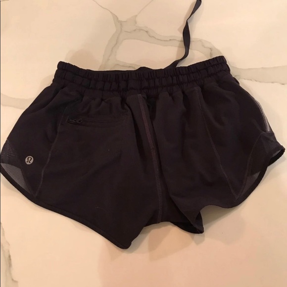 Lululemon hotty hot shorts - Picture 2 of 2